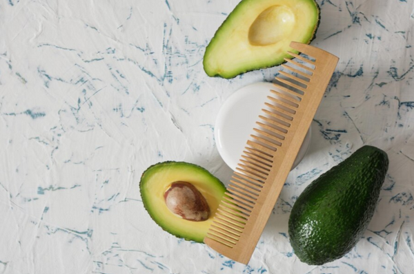 Crema de aguacate para el cuidado de tu cabello